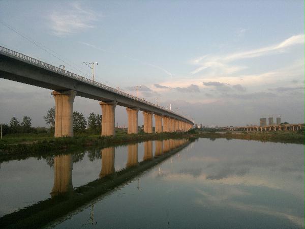 成渝鐵路采用松夏<a href='http://www.xingjiezy.com/' target='_blank'><u>空氣彈簧</u></a>